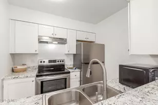 1346 E Mountain View Rd, Phoenix, AZ 85020 - Photo 11