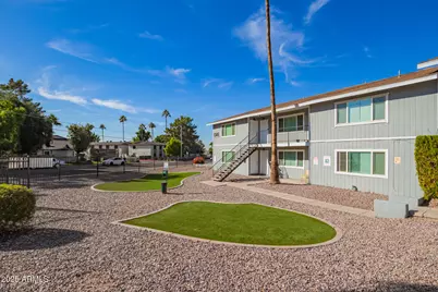 1346 E Mountain View Road #207, Phoenix, AZ 85020 - Photo 5