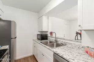 1346 E Mountain View Rd, Phoenix, AZ 85020 - Photo 17