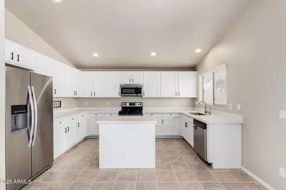 2283 E Torrey Pines Place, Chandler, AZ 85249 - Photo 17