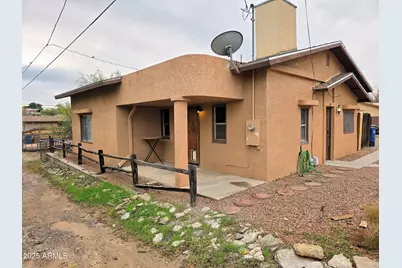 687 W Navajo Street, Wickenburg, AZ 85390 - Photo 3