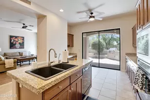 19550 N Grayhawk Dr, Scottsdale, AZ 85255 - Photo 21