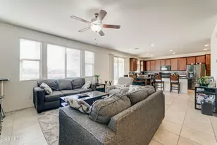 35587 N Donovan Dr, San Tan Valley, AZ 85144 - Photo 11