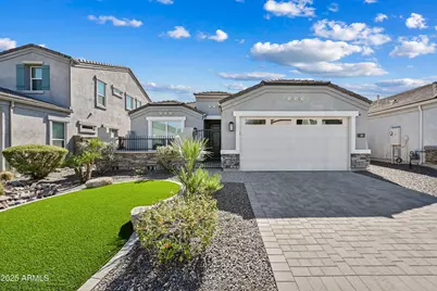 1825 E Saguaro Park Lane, Phoenix, AZ 85024 - Photo 1