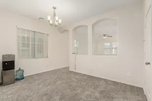 2044 N 77th Ln, Phoenix, AZ 85035 - Photo 9