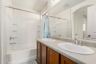 2044 N 77th Lane, Phoenix, AZ 85035 - Photo 19