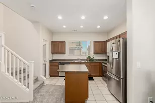 2044 N 77th Ln, Phoenix, AZ 85035 - Photo 11