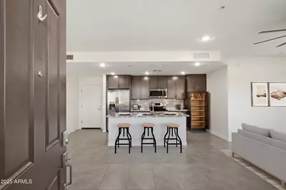 155 N Lakeview Boulevard #108, Chandler, AZ 85225 - Photo 5