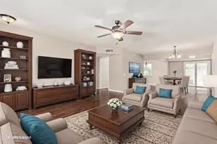 10129 W Pine Springs Dr, Sun City, AZ 85373 - Photo 5