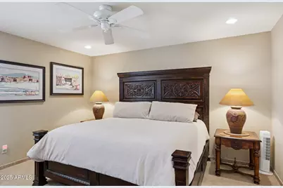 4208 N 38th Street #2, Phoenix, AZ 85018 - Photo 11