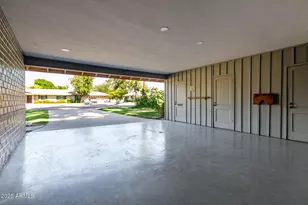 1339 E Luke Ave, Phoenix, AZ 85014 - Photo 29