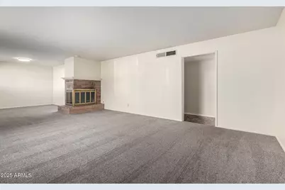 1339 E Luke Avenue, Phoenix, AZ 85014 - Photo 7