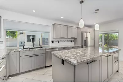 9245 E Laurel Lane, Scottsdale, AZ 85260 - Photo 5