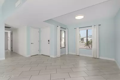 9245 E Laurel Lane, Scottsdale, AZ 85260 - Photo 11