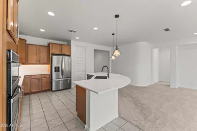 25915 W Quail Avenue, Buckeye, AZ 85396 - Photo 17