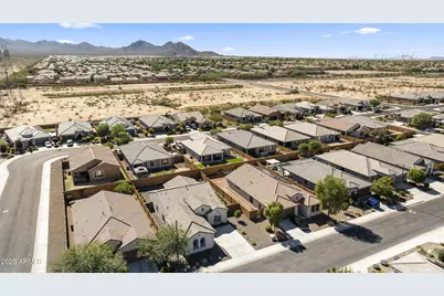 25915 W Quail Avenue, Buckeye, AZ 85396 - Photo 53