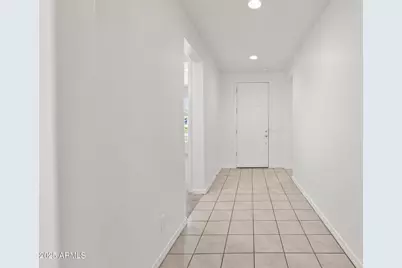 25915 W Quail Avenue, Buckeye, AZ 85396 - Photo 7