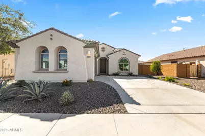 25915 W Quail Avenue, Buckeye, AZ 85396 - Photo 5