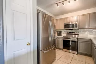 12418 N Palm St, El Mirage, AZ 85335 - Photo 17