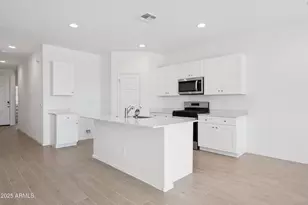 46445 W Lander Ln, Maricopa, AZ 85139 - Photo 5