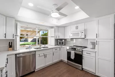 305 Leisure World --, Mesa, AZ 85206 - Photo 13
