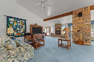 1646 N Peach Dr, Wickenburg, AZ 85390 - Photo 11