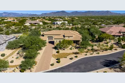 8736 E Granite Pass Road, Scottsdale, AZ 85266 - Photo 37