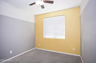 1709 E Grenadine Rd, Phoenix, AZ 85040 - Photo 29