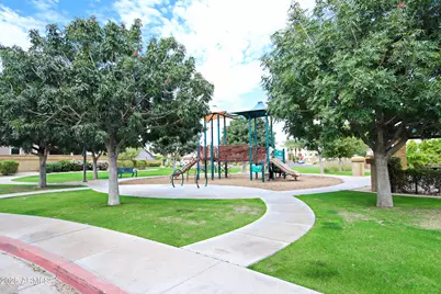 1709 E Grenadine Road, Phoenix, AZ 85040 - Photo 37