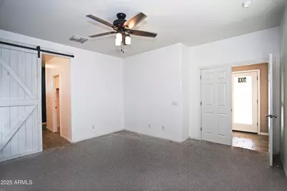 1709 E Grenadine Road, Phoenix, AZ 85040 - Photo 15