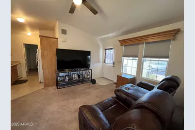 10960 N 67th Avenue #145, Glendale, AZ 85304 - Photo 17