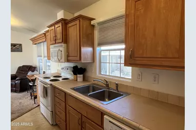 10960 N 67th Avenue #145, Glendale, AZ 85304 - Photo 15