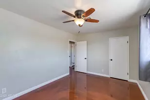 1812 S Shafer Dr, Tempe, AZ 85281 - Photo 25