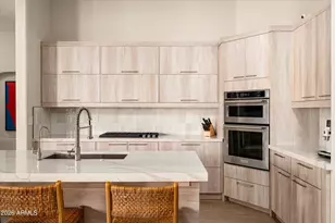 10918 E Sutherland Way, Scottsdale, AZ 85262 - Photo 15