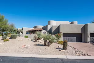 10918 E Sutherland Way, Scottsdale, AZ 85262 - Photo 3