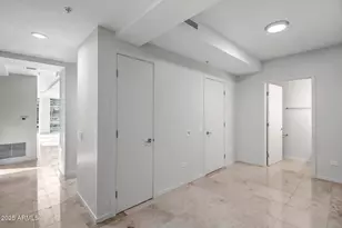 7141 E Rancho Vista Dr, Scottsdale, AZ 85251 - Photo 1