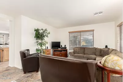 7004 S 30th Avenue, Phoenix, AZ 85041 - Photo 5