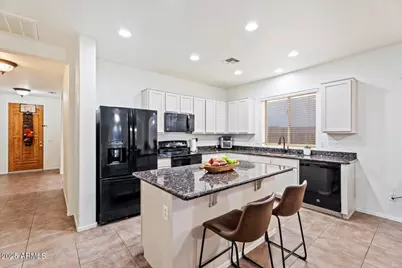 2943 W Mila Way, San Tan Valley, AZ 85144 - Photo 9