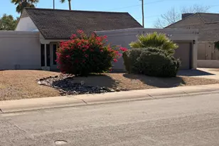 1213 E Tonto Ln, Phoenix, AZ 85024 - Photo 1