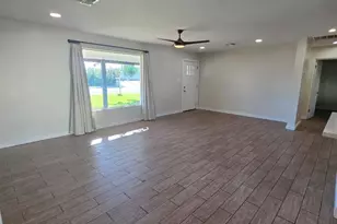 752 W 3rd Pl, Mesa, AZ 85201 - Photo 5