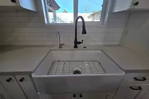 752 W 3rd Pl, Mesa, AZ 85201 - Photo 3