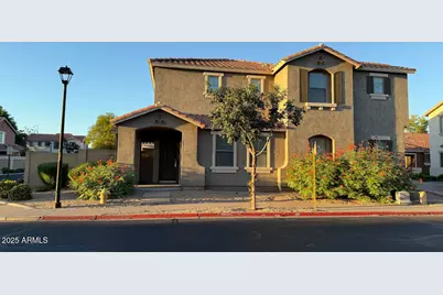 996 E Cantebria Drive, Gilbert, AZ 85296 - Photo 1