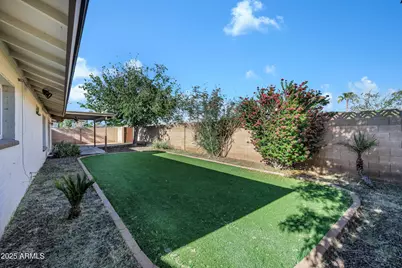13657 N 21st Avenue, Phoenix, AZ 85029 - Photo 27
