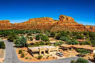 205 Oak Creek Dr, Sedona, AZ 86351 - Photo 3