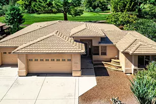 205 Oak Creek Dr, Sedona, AZ 86351 - Photo 1