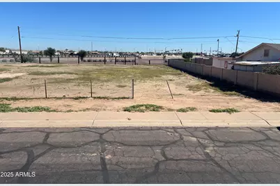 14009 N El Frio Street #13, El Mirage, AZ 85335 - Photo 7