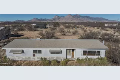 8702 E Clinton Lane, Hereford, AZ 85615 - Photo 9