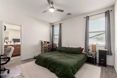 12652 W Northview Avenue, Glendale, AZ 85307 - Photo 11