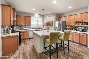 15294 W Old Oak Ln, Surprise, AZ 85379 - Photo 17