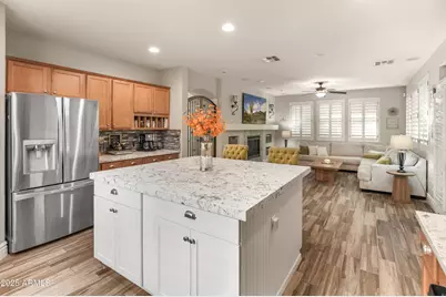 15294 W Old Oak Lane, Surprise, AZ 85379 - Photo 21